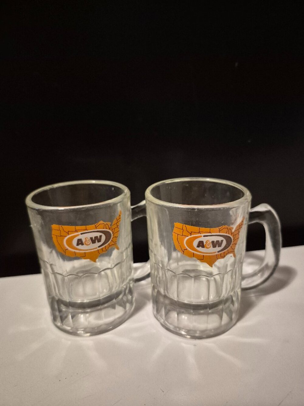 VINTAGE A&W MINI GLASS MUGS SET OF 2VINTAGE A&W MINI GLASS MUGS SET OF 2